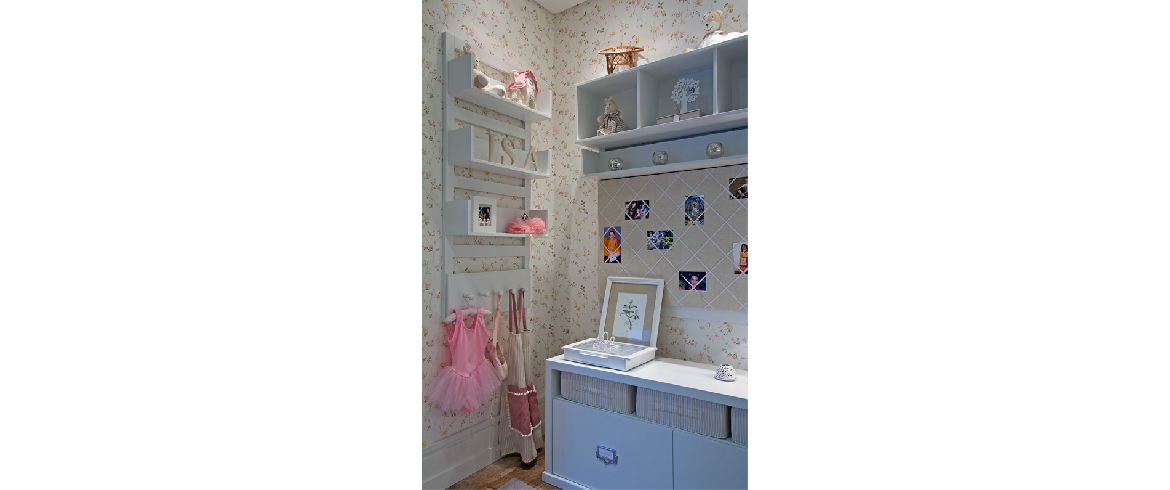 2012 - Q & E Quartos Bebê