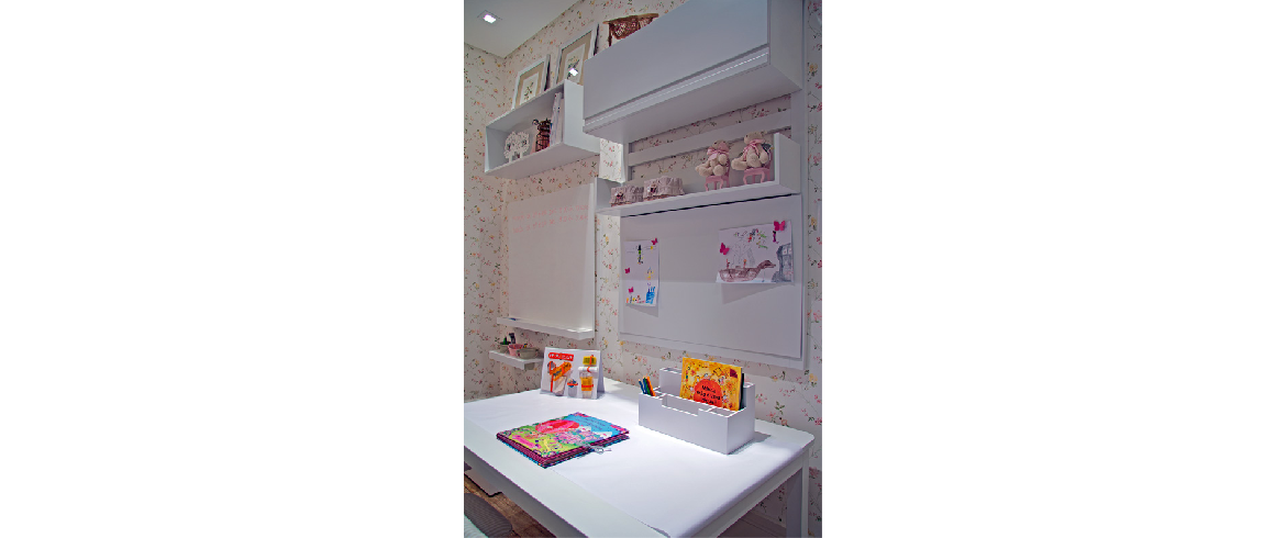 2012 - Q & E Quartos Bebê